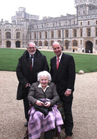 photo of Sonia receiving an OBE